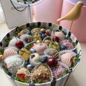 Композиции в шляпных коробках